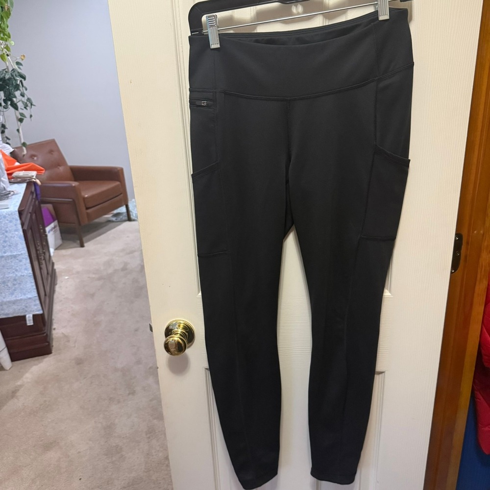 Womens Patagonia Black Performance Pocket Leggins Size Medium Hiking Running